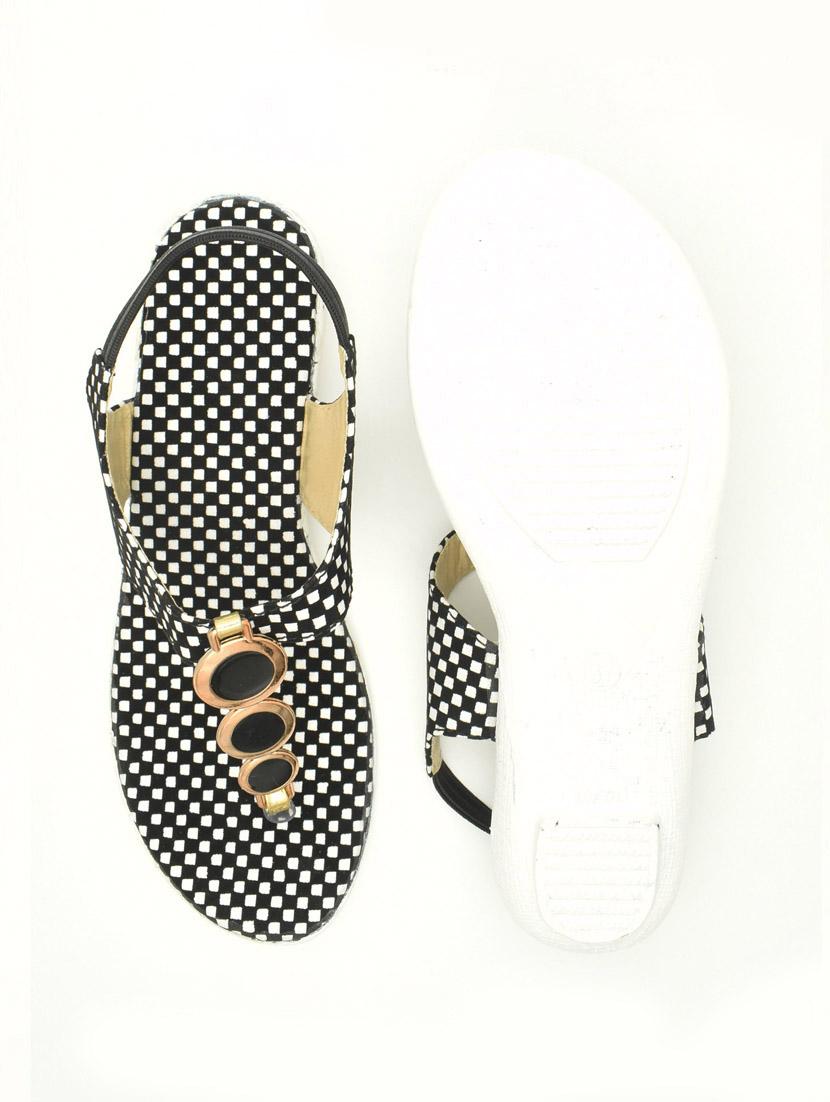 women black checkered t-strap flats - 22029488 - Standard Image - 3
