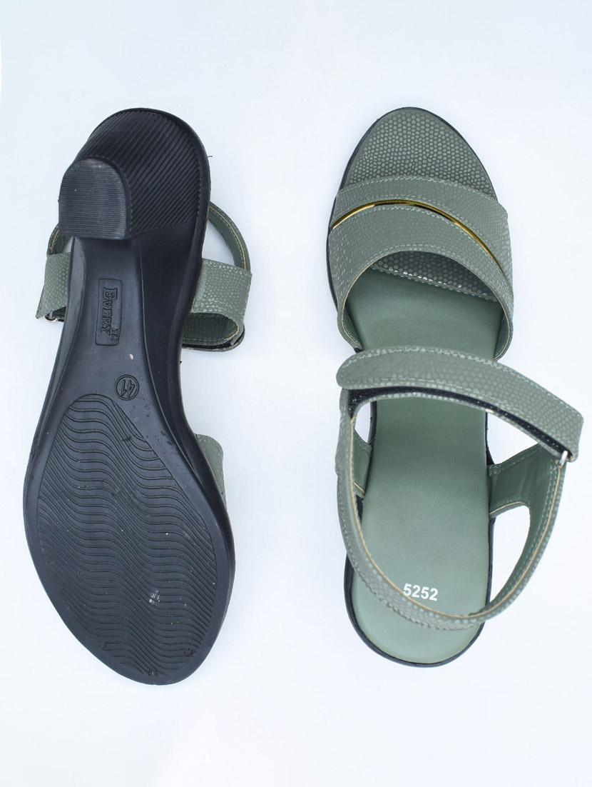 women solid back strap sandals - 22029534 - Standard Image - 3