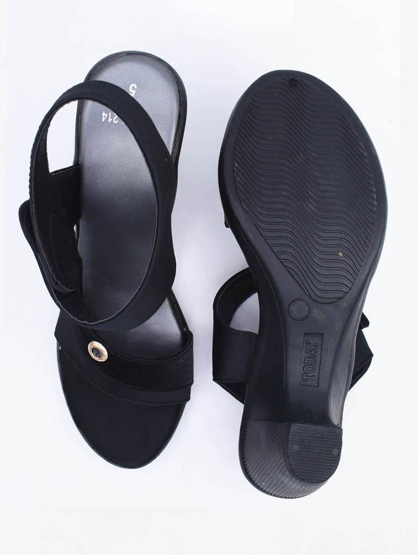 women solid back strap sandal - 22029563 - Standard Image - 3