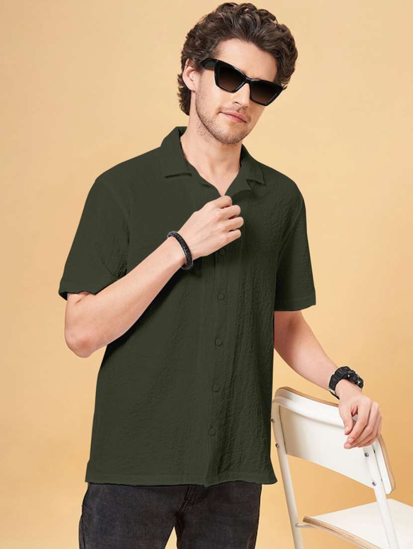 men solid short sleeve regular fit casual shirt - 22029982 - Zoom Image - 0