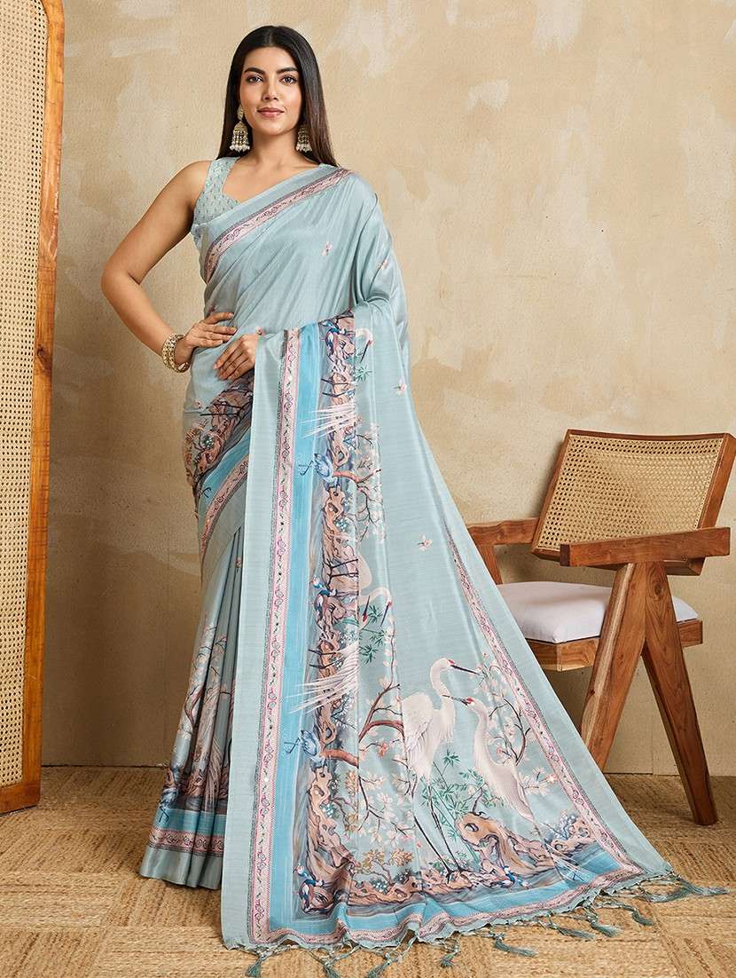 women printed casual wear saree with blouse