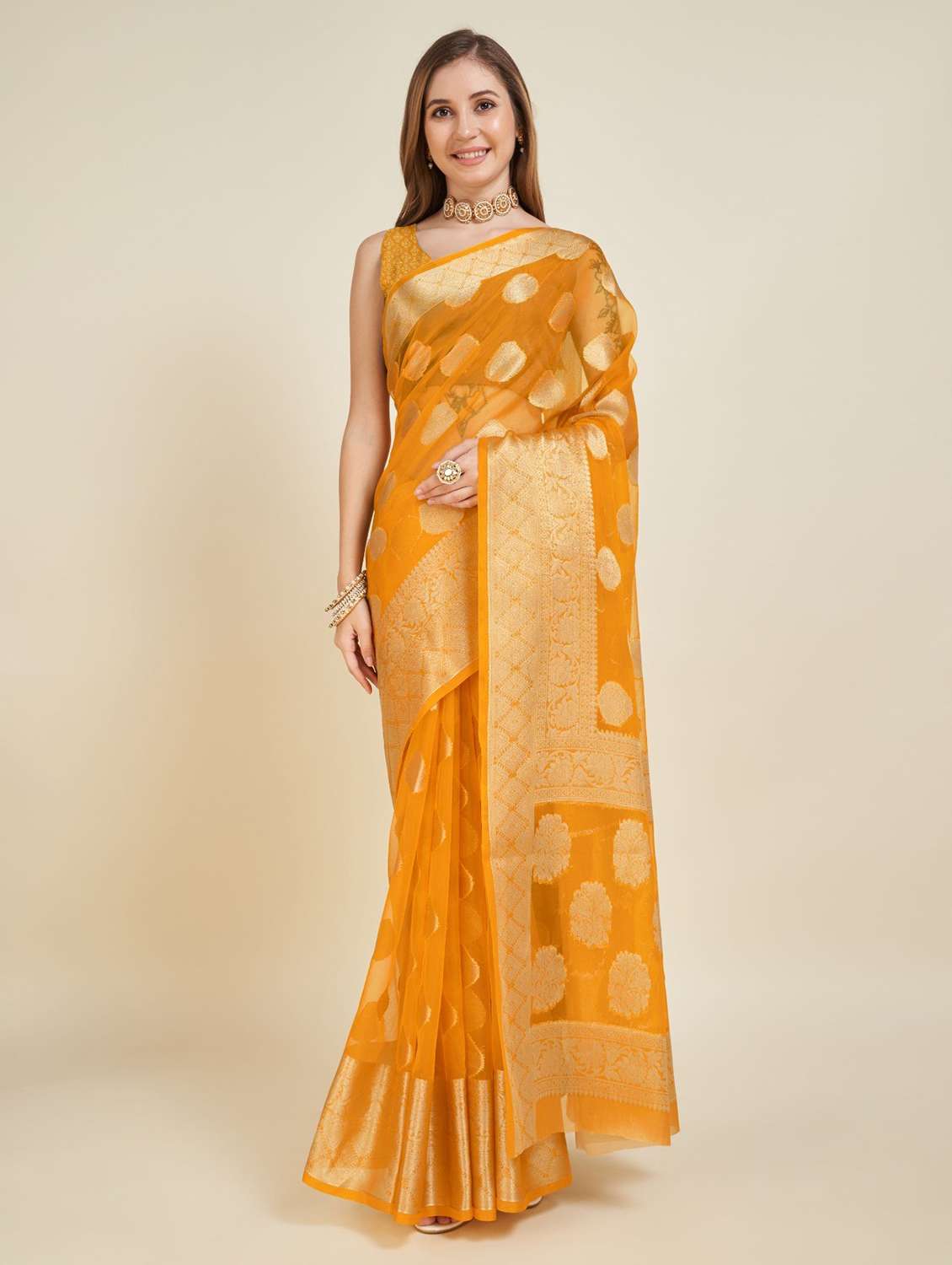 women self design banarasi saree with blouse