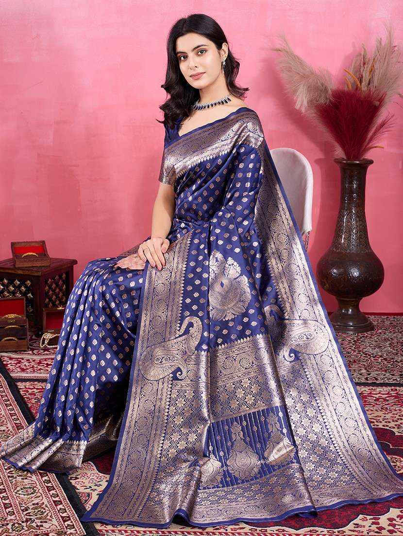 women self design banarasi saree with blouse - 22030055 - Standard Image - 3