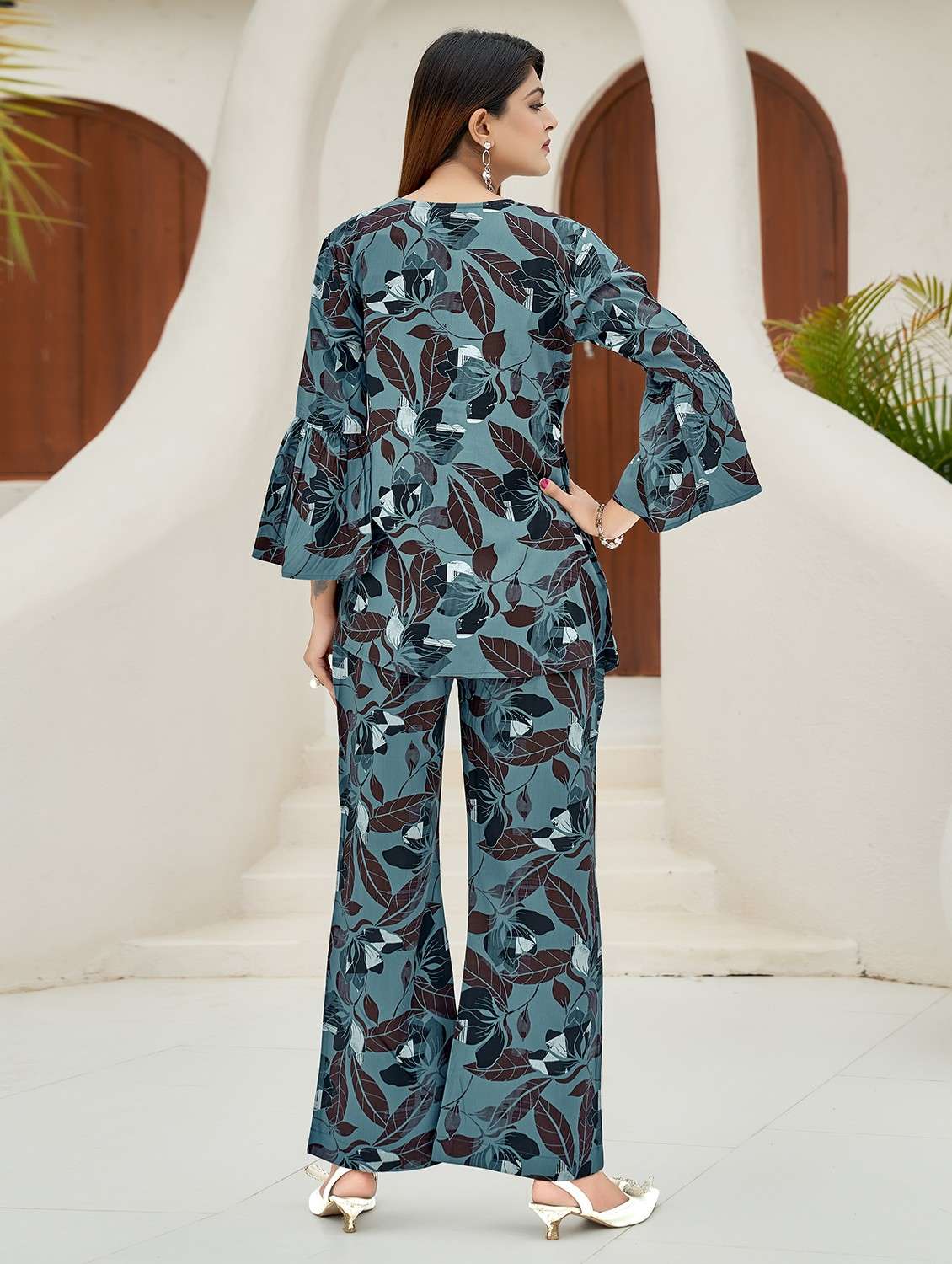 women printed top and palazzo co-ord set - 22030064 - Standard Image - 3