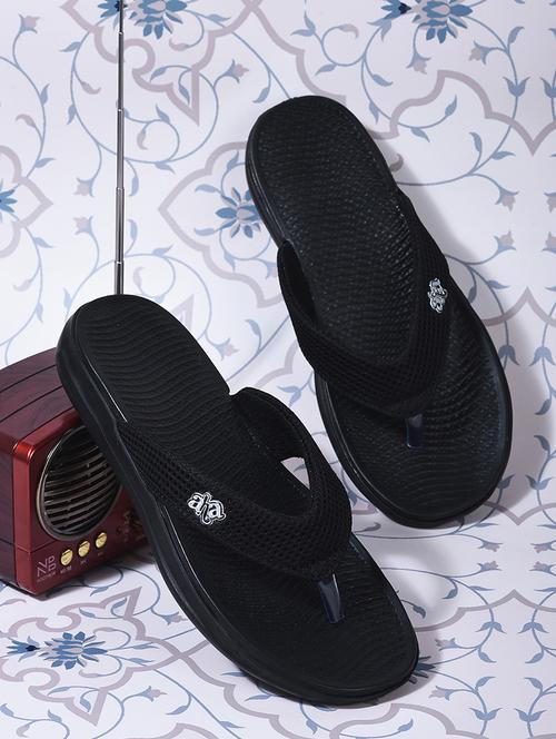 women solid slip on flip flop - 22030093 -  Standard Image - 0