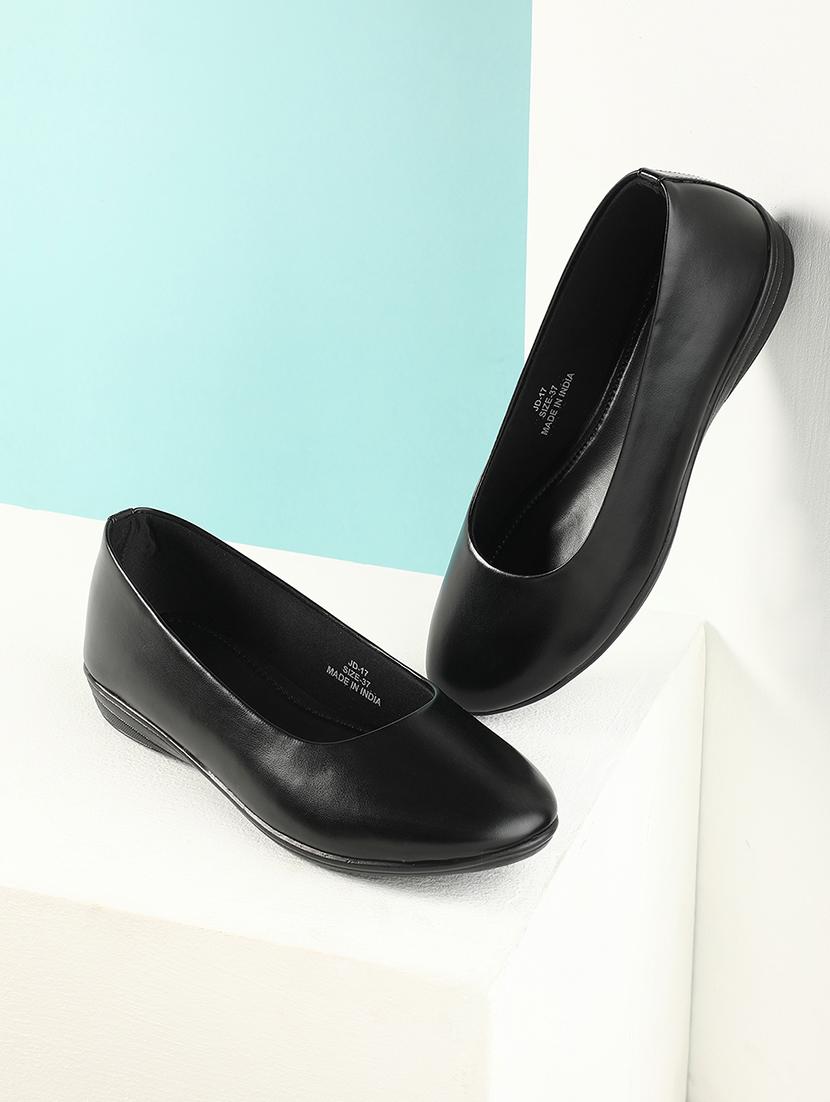 women solid slip on ballerina - 22030130 - Zoom Image - 0