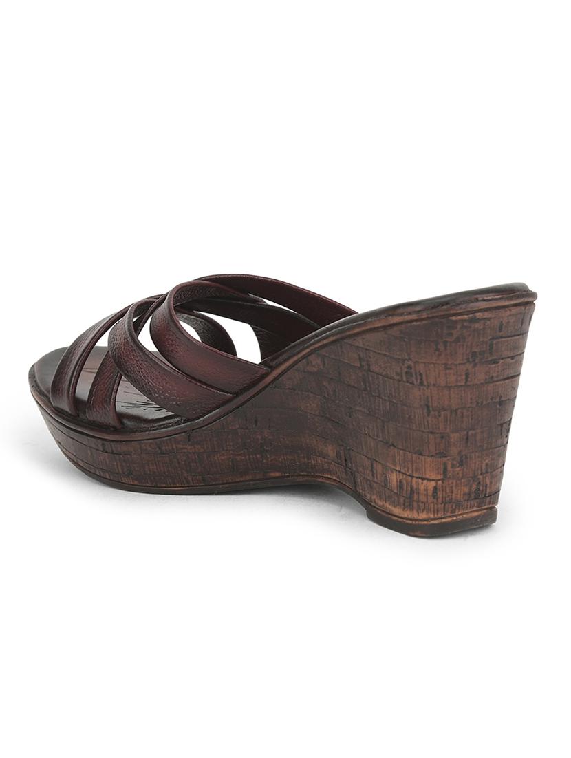 women solid slip on wedges - 22030144 - Standard Image - 3