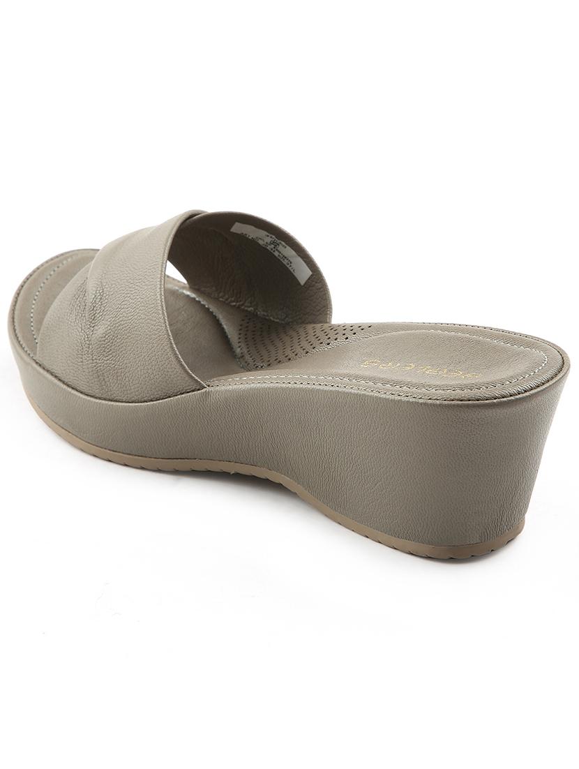 women solid slip on wedges - 22030168 - Standard Image - 3