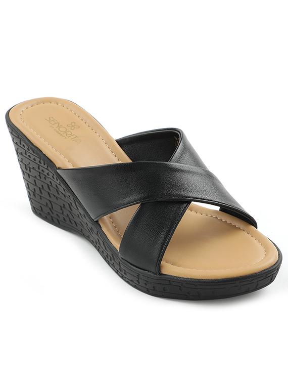 women solid  slip on wedge