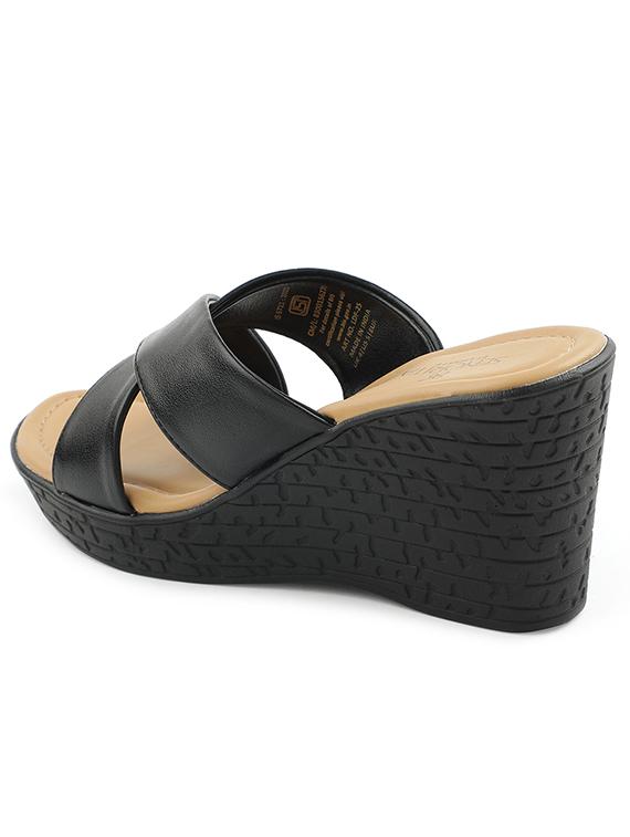 women solid slip on wedge - 22030170 - Standard Image - 3