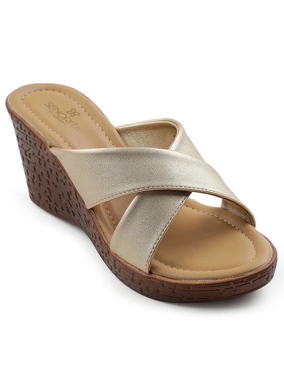 women solid  slip on wedge