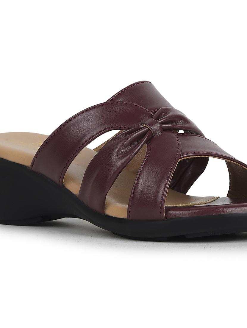 women solid slip on wedge - 22030172 - Standard Image - 5