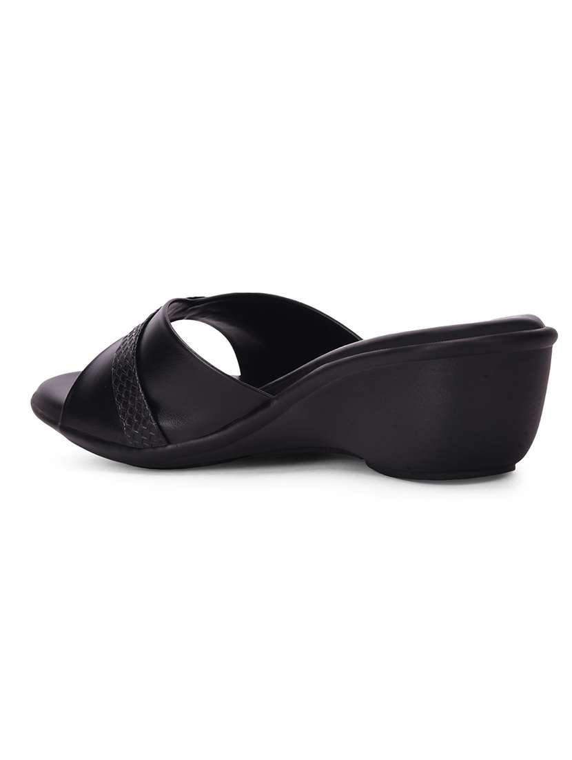 women solid slip on wedge - 22030176 -  Standard Image - 3