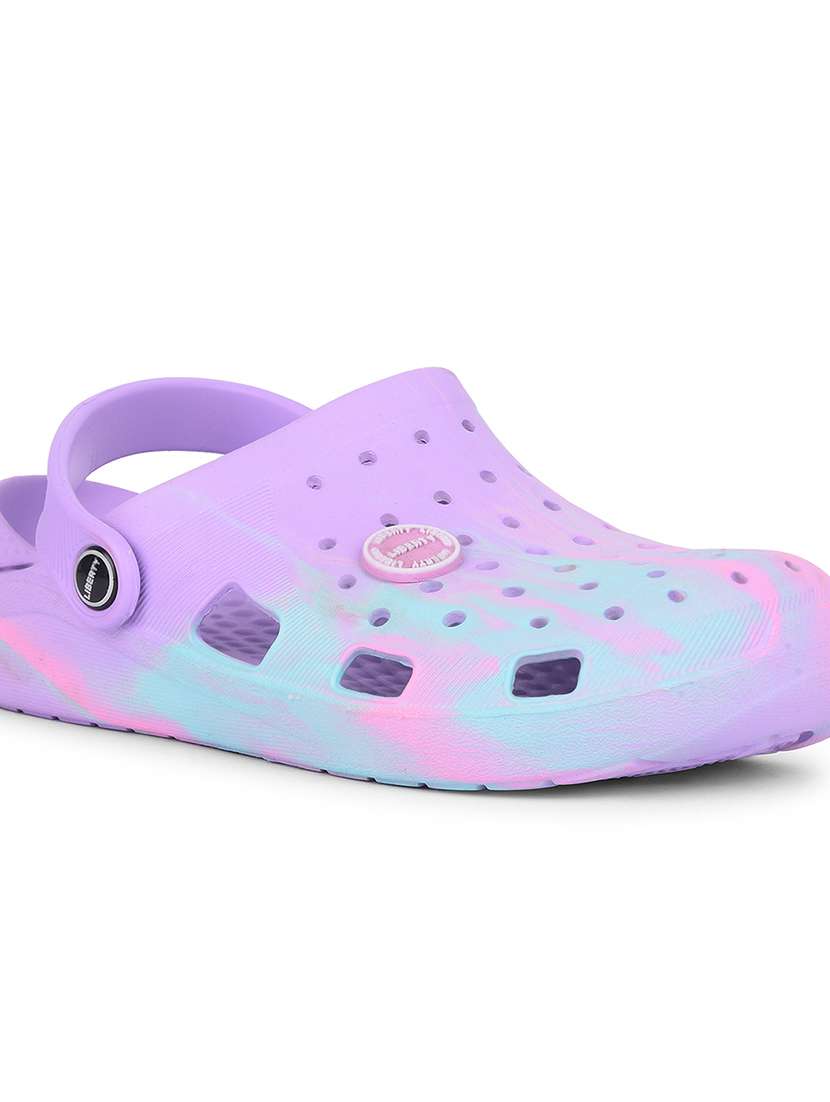 women printed slip on clogs - 22030179 -  Standard Image - 3