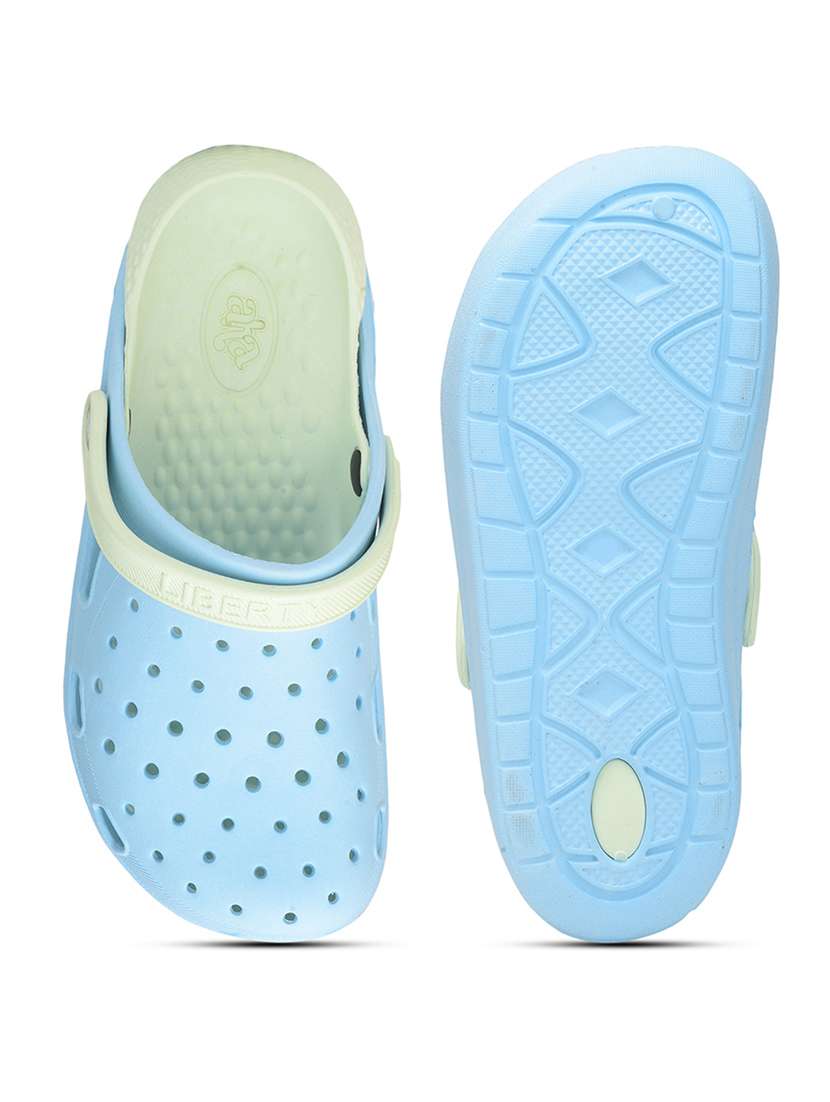 women light blue solid slip on clogs - 22030182 -  Standard Image - 5