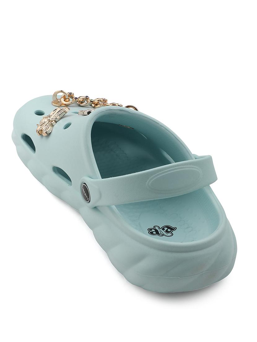 women casual light blue embellished clogs - 22030188 - Standard Image - 3