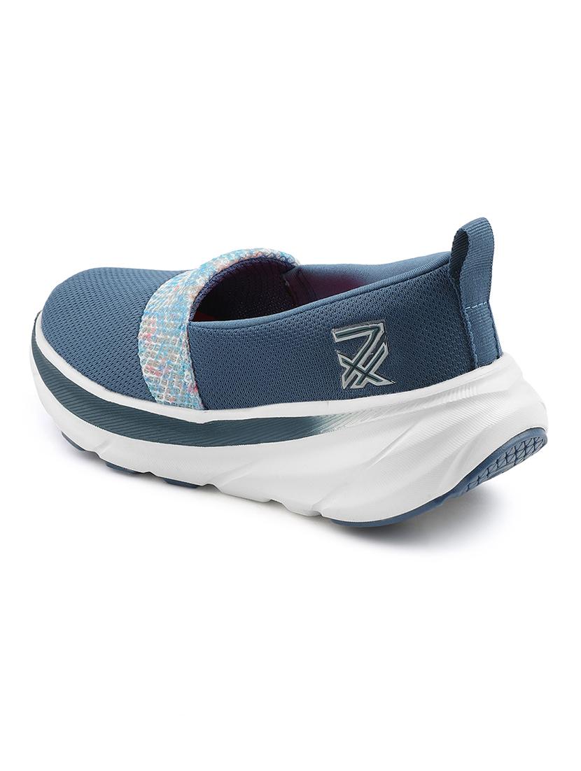 women solid slip on sports shoe - 22030223 - Standard Image - 3