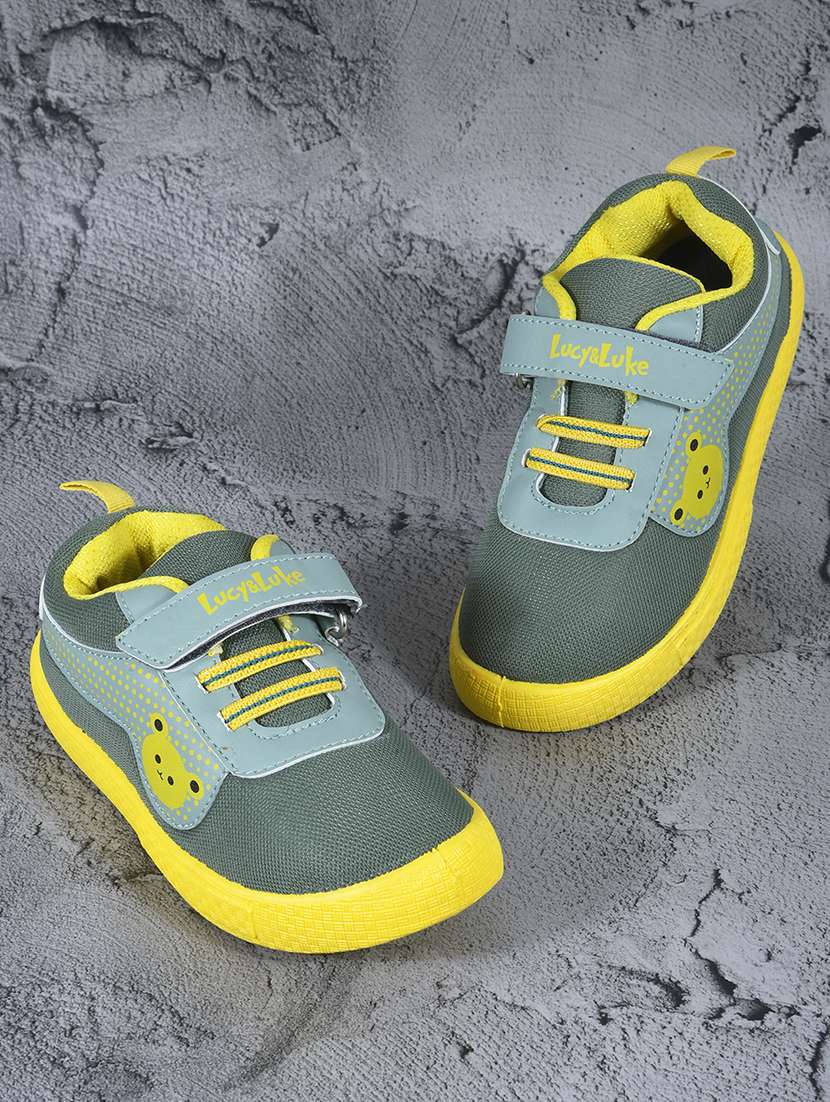 kids solid sport shoe