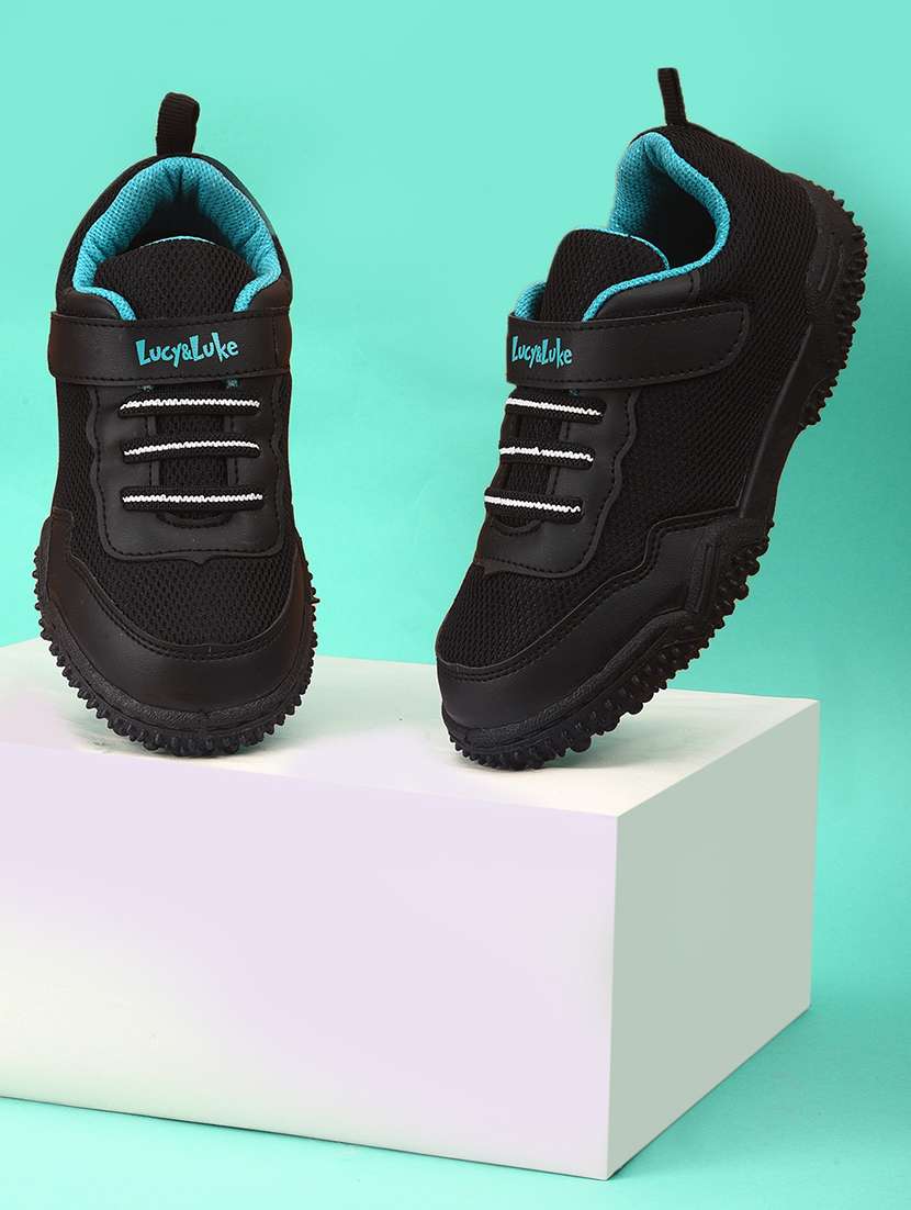 kids solid sport shoe