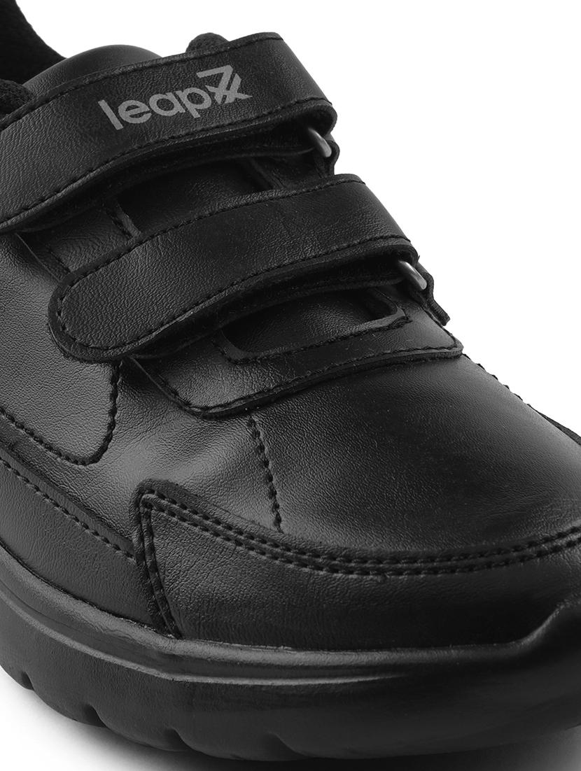 boys solid velcro uniform shoes - 22030334 - Standard Image - 5