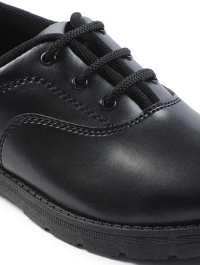 boys solid lace up uniform shoes - 22030403 -  Standard Image - 5