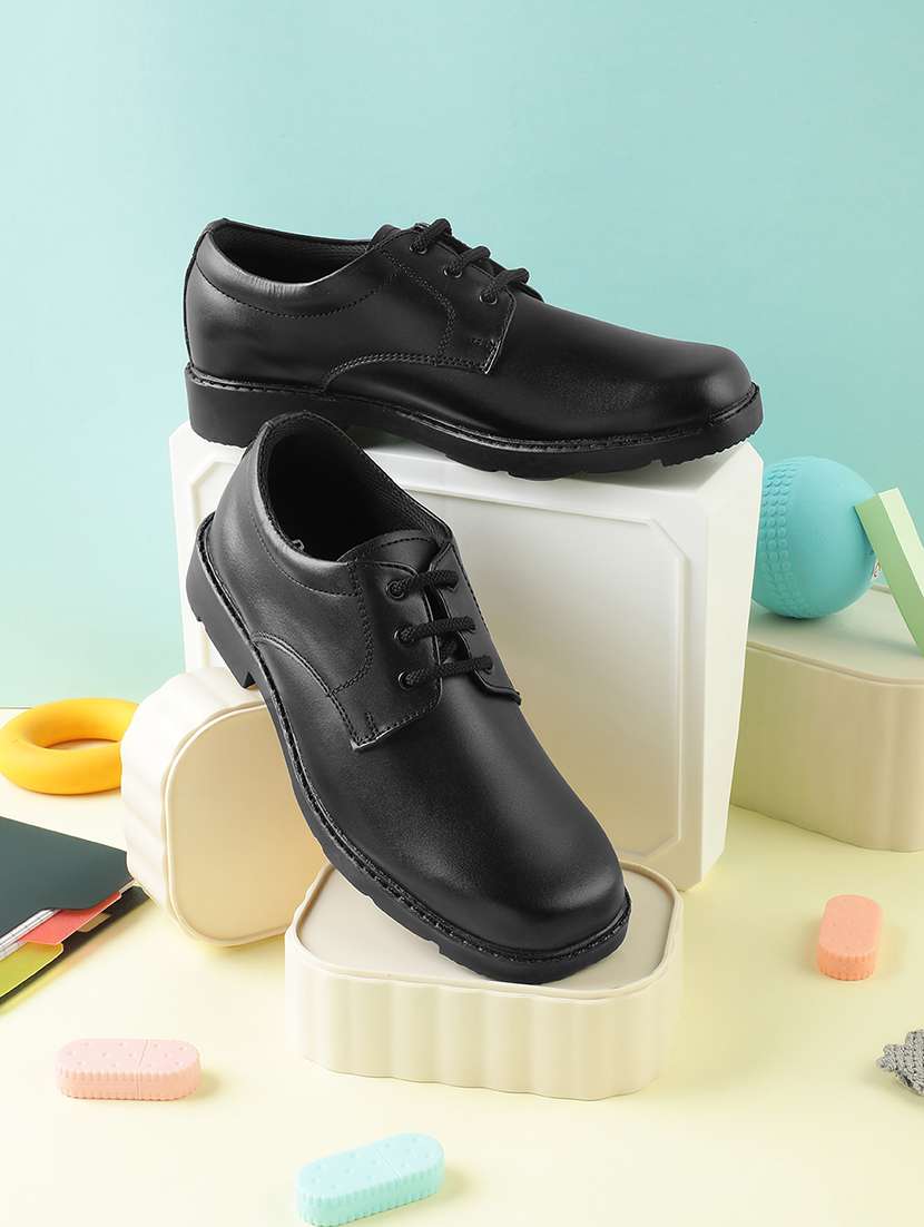 boys solid lace up uniform shoes