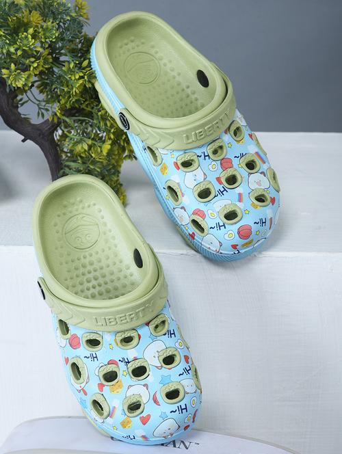 boys printed slip on clogs - 22030447 - Standard Image - 0