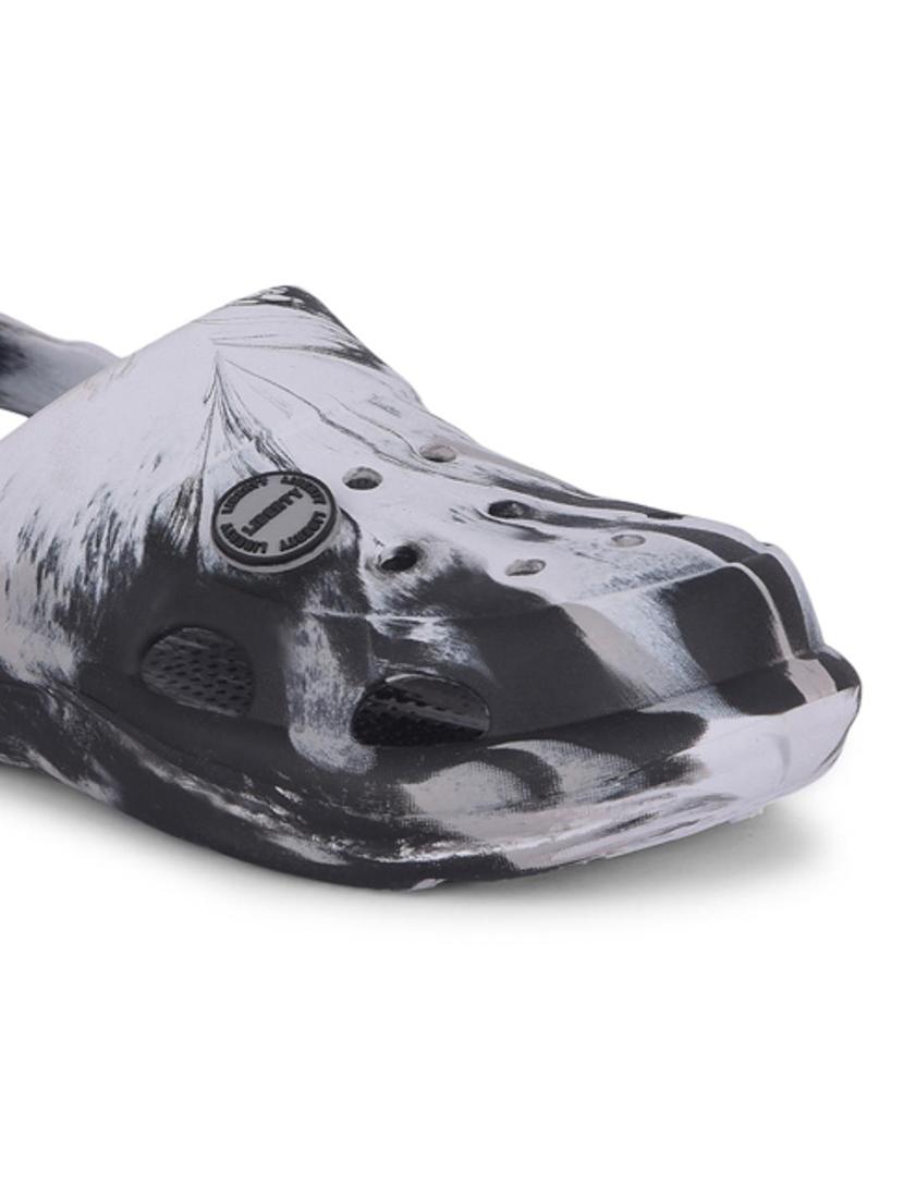 boys printed slip on clogs - 22030478 - Standard Image - 5