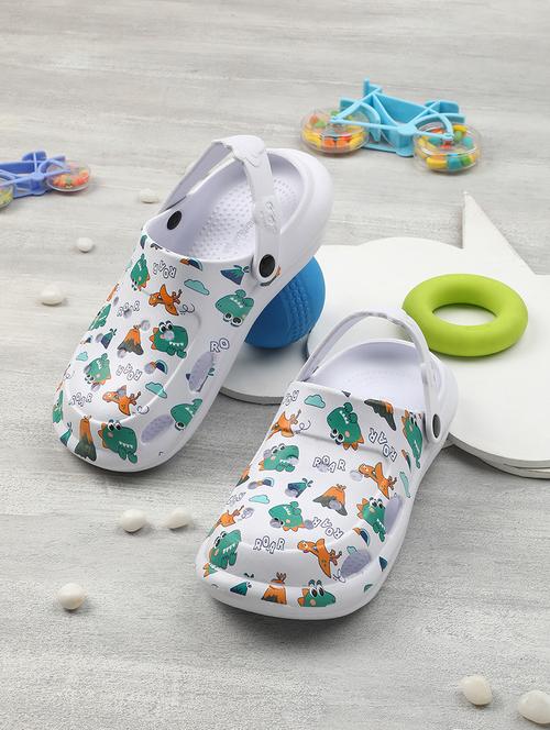 boys printed slip on clogs - 22030480 - Standard Image - 0