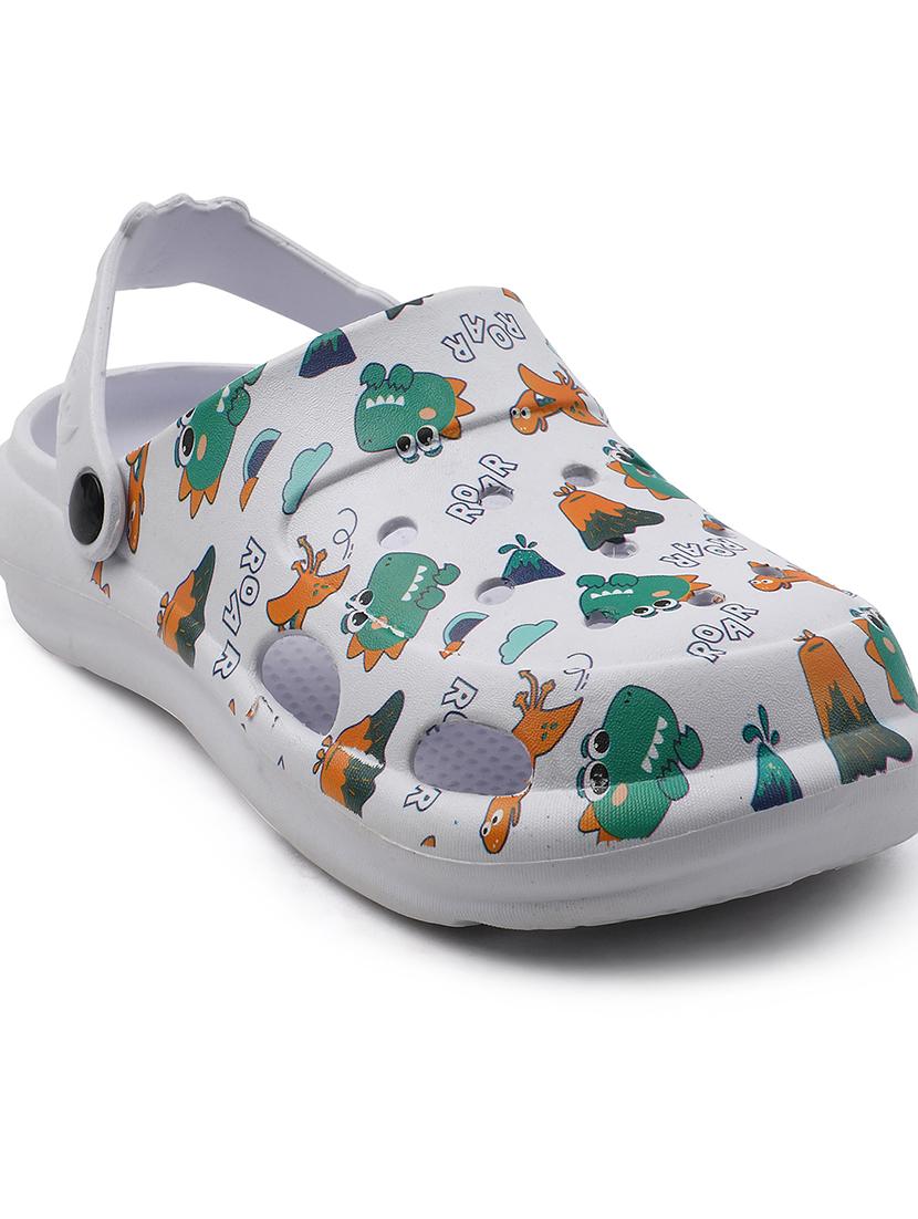 boys printed slip on clogs - 22030480 - Standard Image - 5