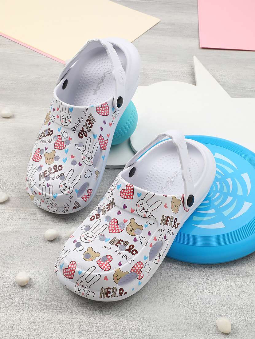 boys printed slip on clogs