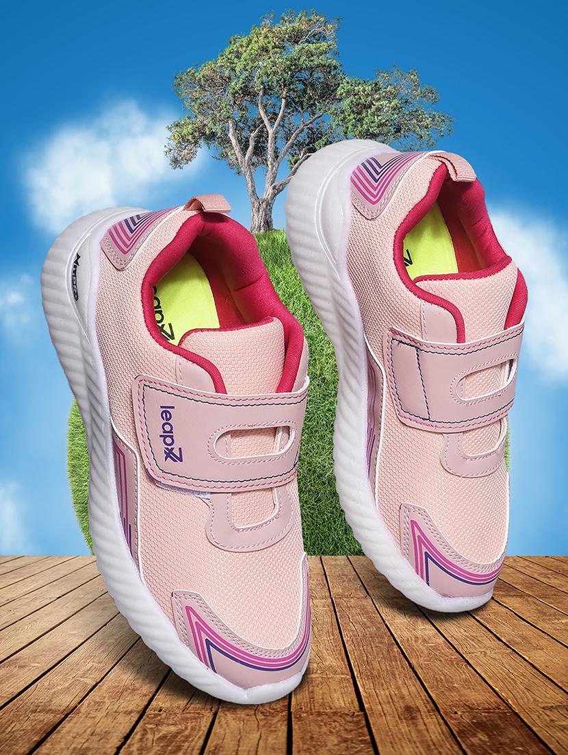 orange fabric sport shoe