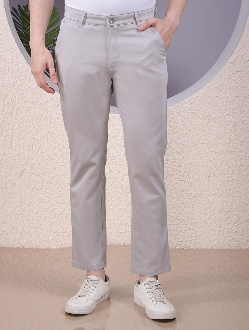 men solid mid rise slim fit chinos - 22030674 - Zoom Image - 0