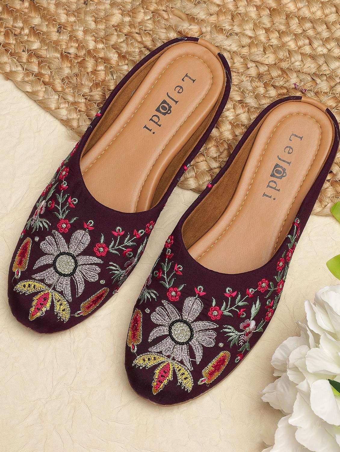 women embroidered slip on mojari - 22030797 -  Zoom Image - 0
