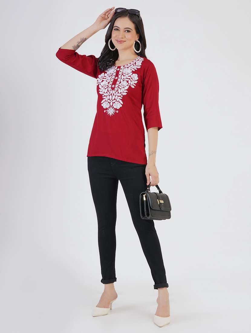 women chikankari three quarter sleeve straight kurti - 22030972 -  Standard Image - 3