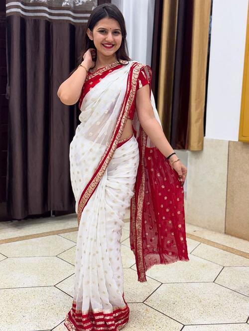 women self design bordered saree with blouse - 22031019 - Standard Image - 0