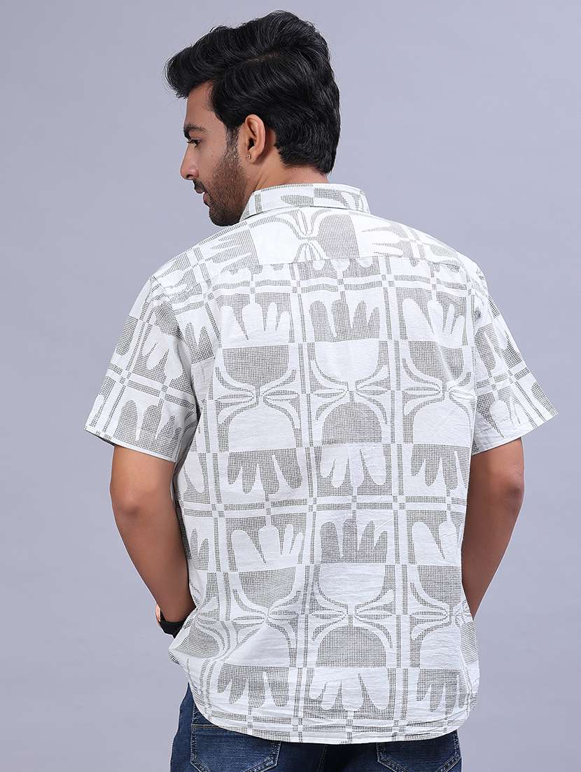 men printed short sleeve regular fit casual shirt - 22031510 -  Standard Image - 3