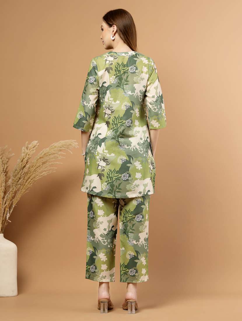 women floral three quarter sleeve ethnic co-ord set - 22031623 - Standard Image - 3