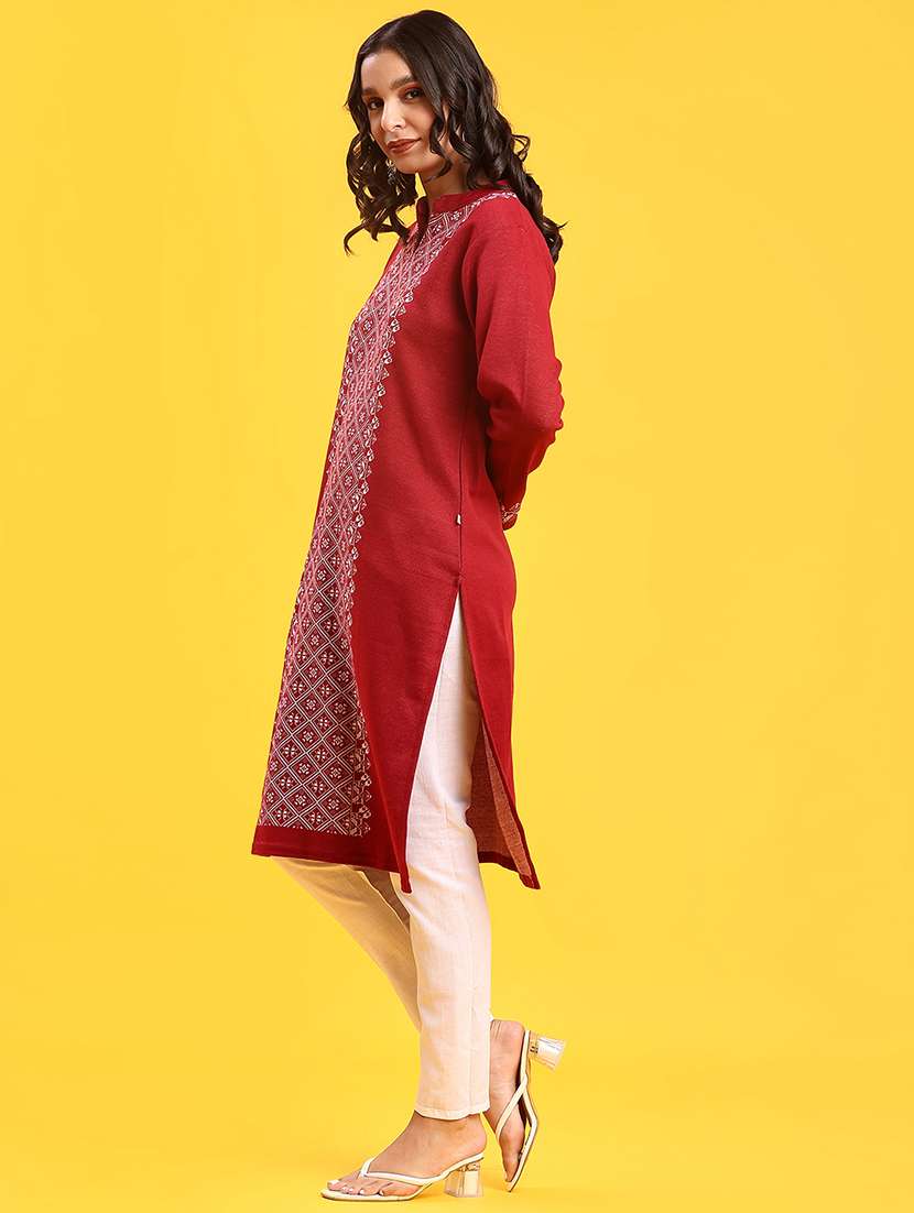 women self design long sleeve straight woolen kurta - 22031885 -  Standard Image - 3