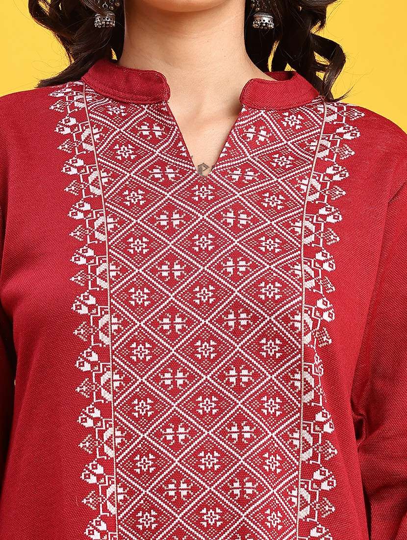 women self design long sleeve straight woolen kurta - 22031885 -  Standard Image - 5