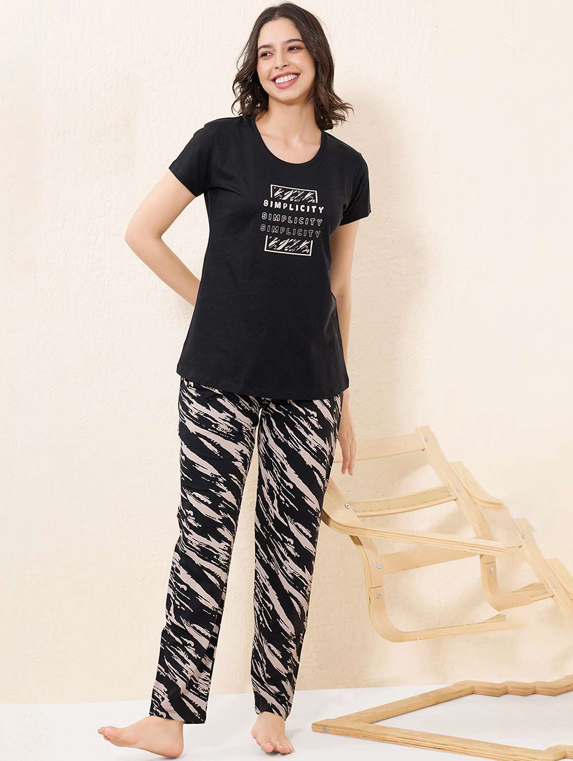 women printed nightwear pyjama set