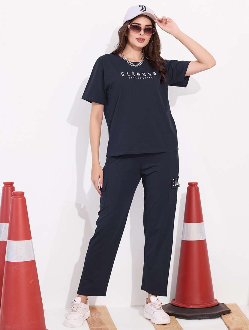 women printed relaxed fit t-shirt and trouser co-ord set