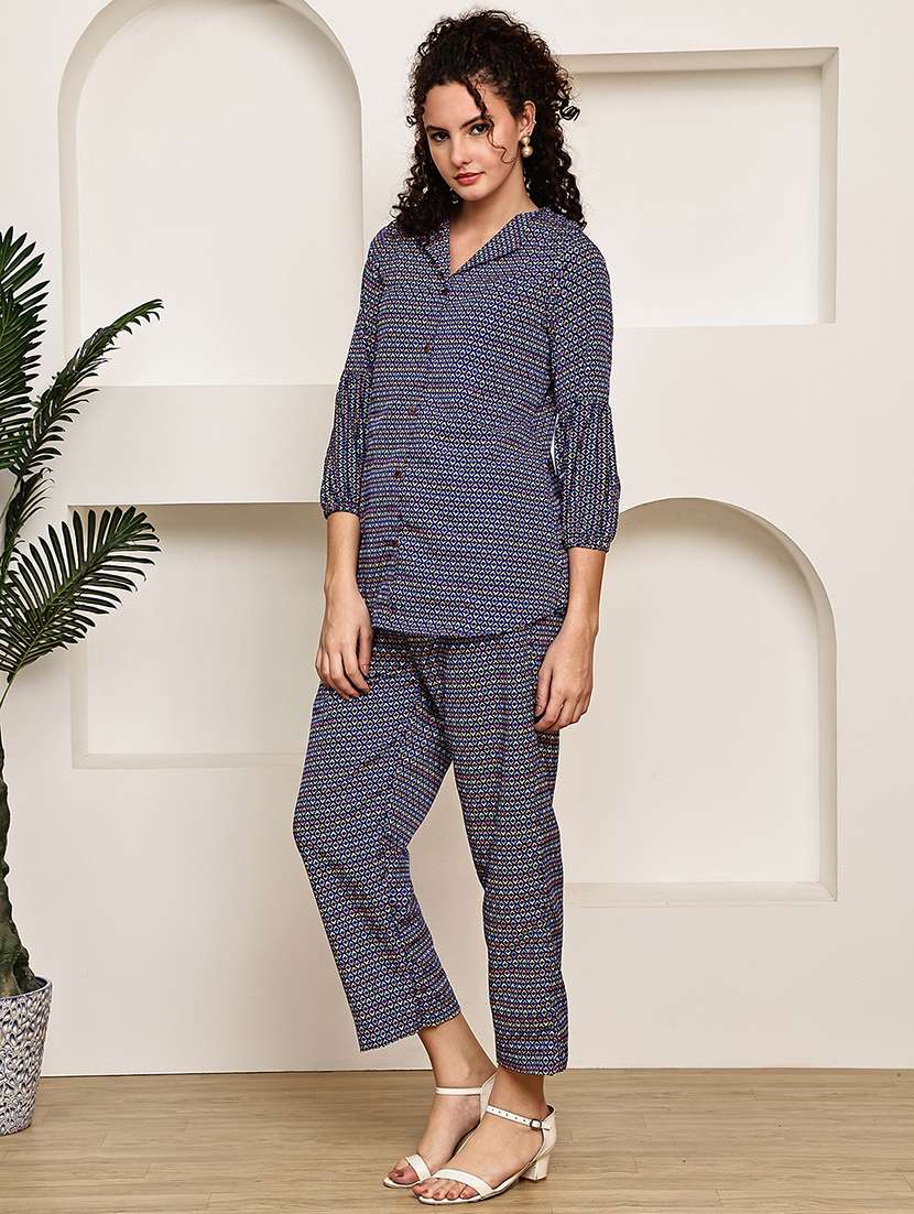 women printed shirt and trouser co-ord set - 22033427 - Standard Image - 3