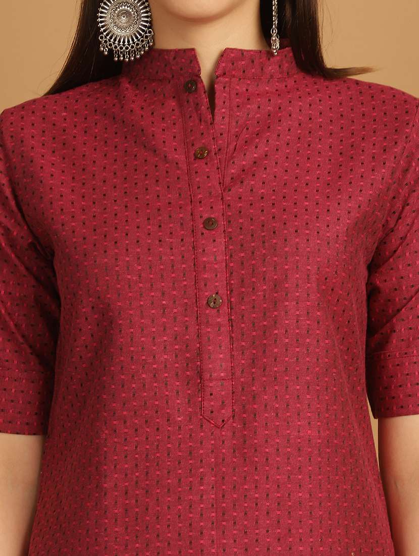 women self design roll up sleeve straight kurta - 22033479 - Standard Image - 5