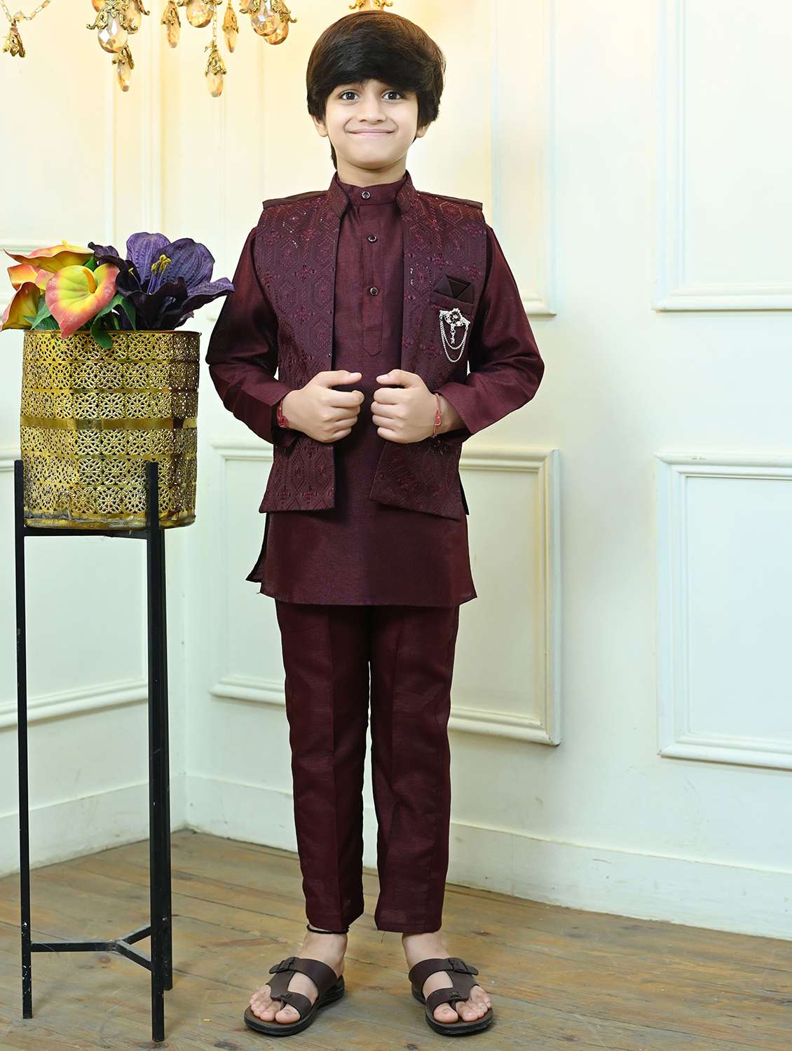 boys solid kurta and pyjama with embroidered nehru jacket 