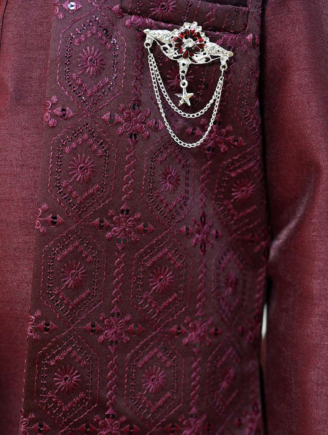 boys solid kurta and pyjama with embroidered nehru jacket  - 22033580 -  Standard Image - 5