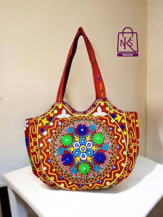 women floral embroidered tote bag