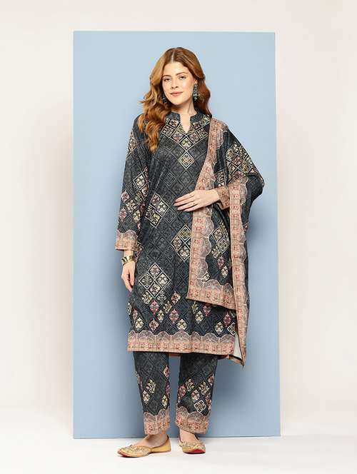 women self design long sleeve kurta pant with dupatta set