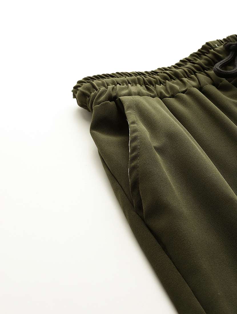  girls solid mid rise cargo - 22033865 -  Standard Image - 5