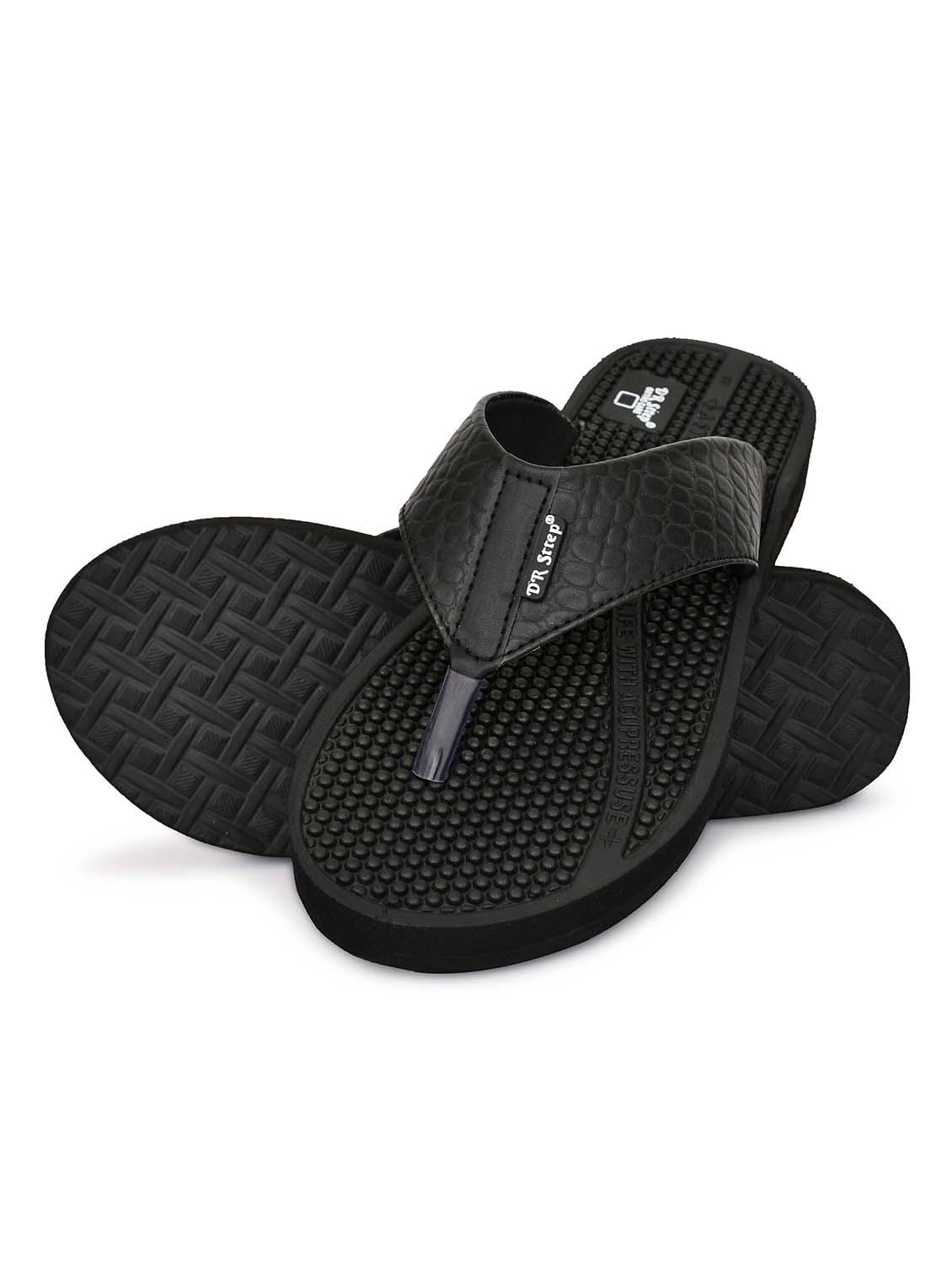 men black solid slip on slipper - 22033978 - Standard Image - 3